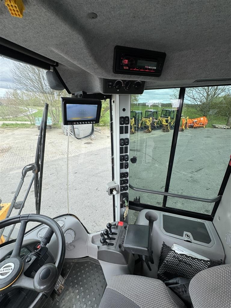 Radlader of the type Volvo L 90 H KUN 5600 TIMER!, Gebrauchtmaschine in Nørager (Picture 19)