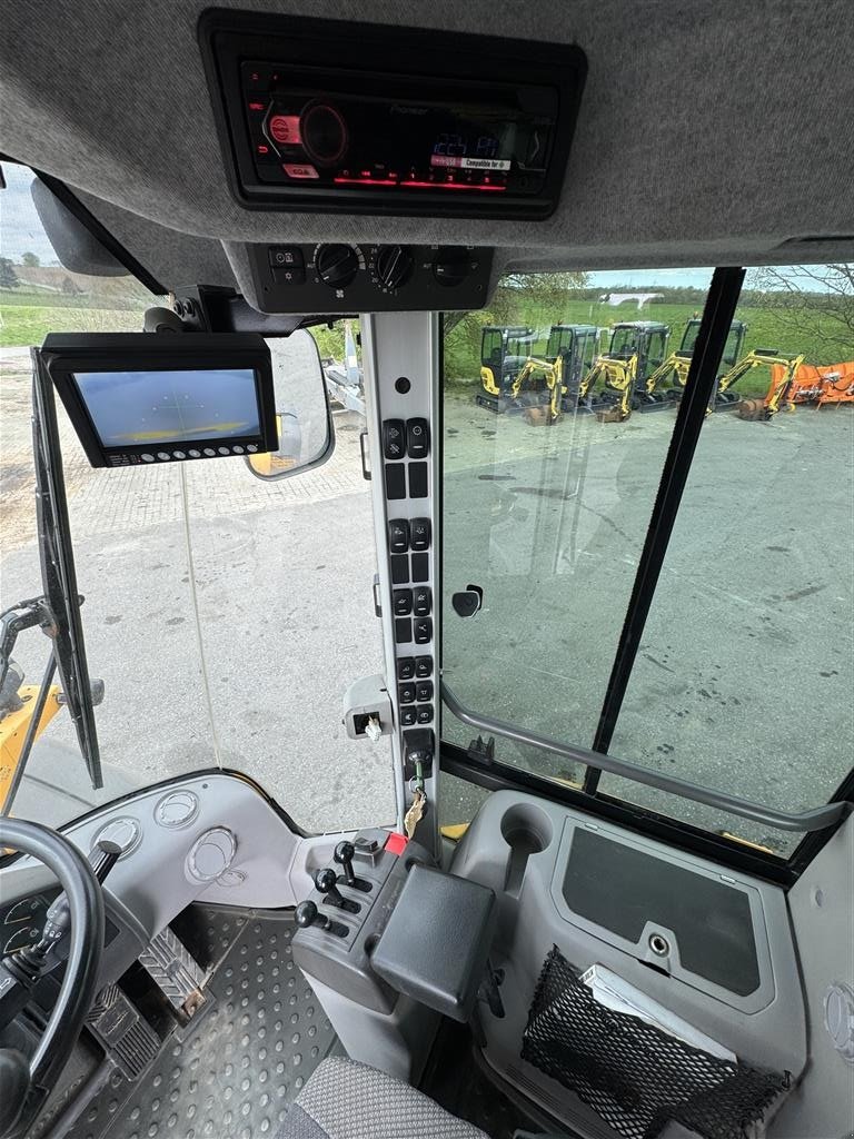 Radlader of the type Volvo L 90 H KUN 5600 TIMER!, Gebrauchtmaschine in Nørager (Picture 21)