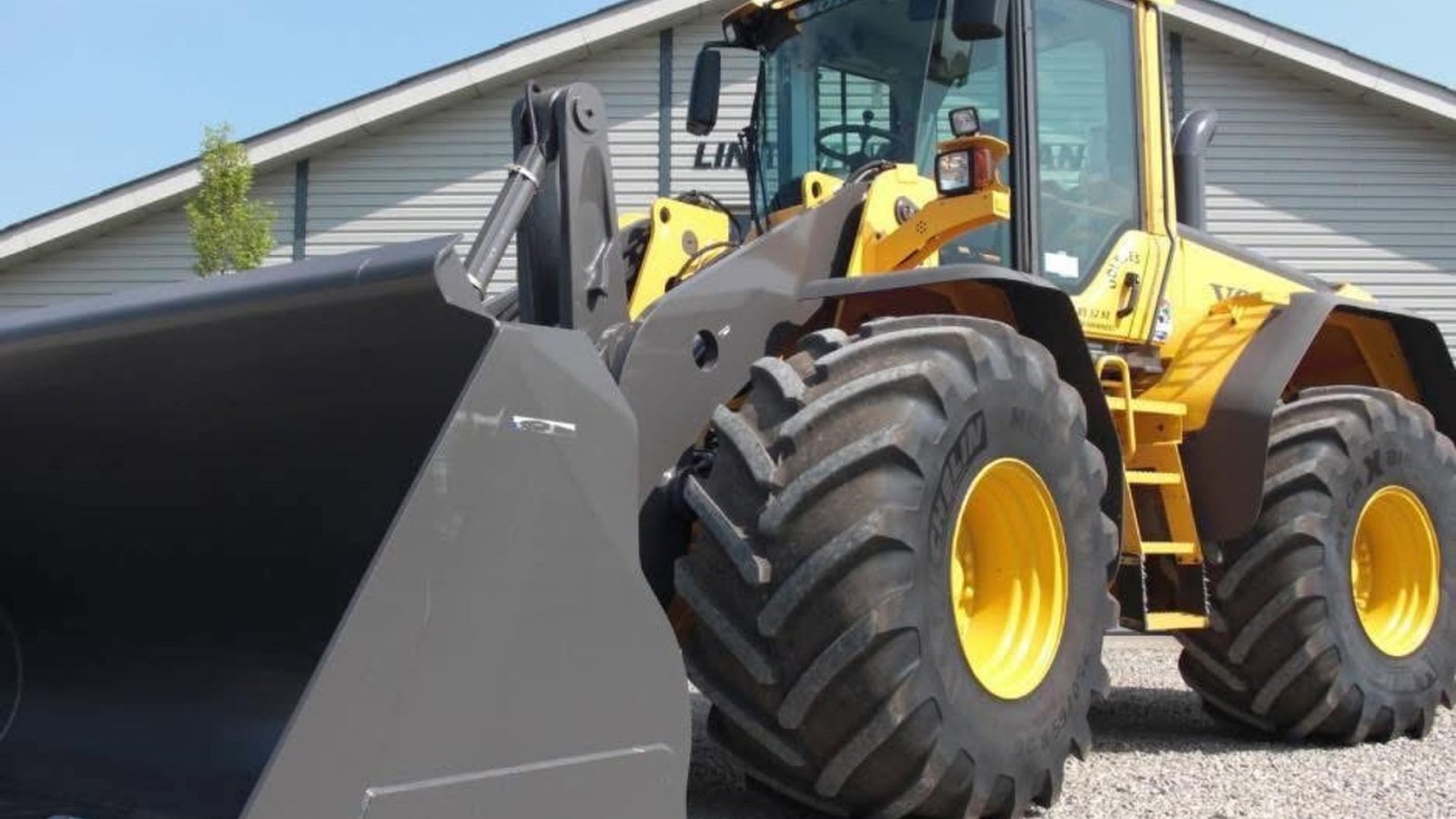 Radlader des Typs Volvo L 90 H SALG & UDLEJNING OGSÅ MED FORKØBSRET, Gebrauchtmaschine in Lintrup (Bild 15)