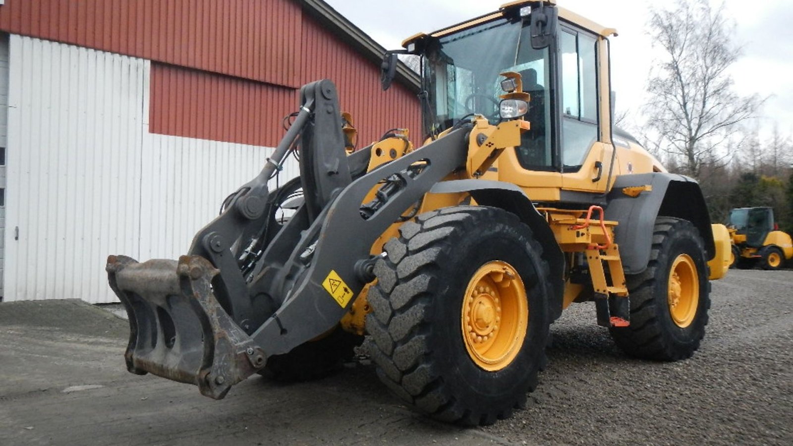 Radlader des Typs Volvo L 90 H, Gebrauchtmaschine in Aabenraa (Bild 3)