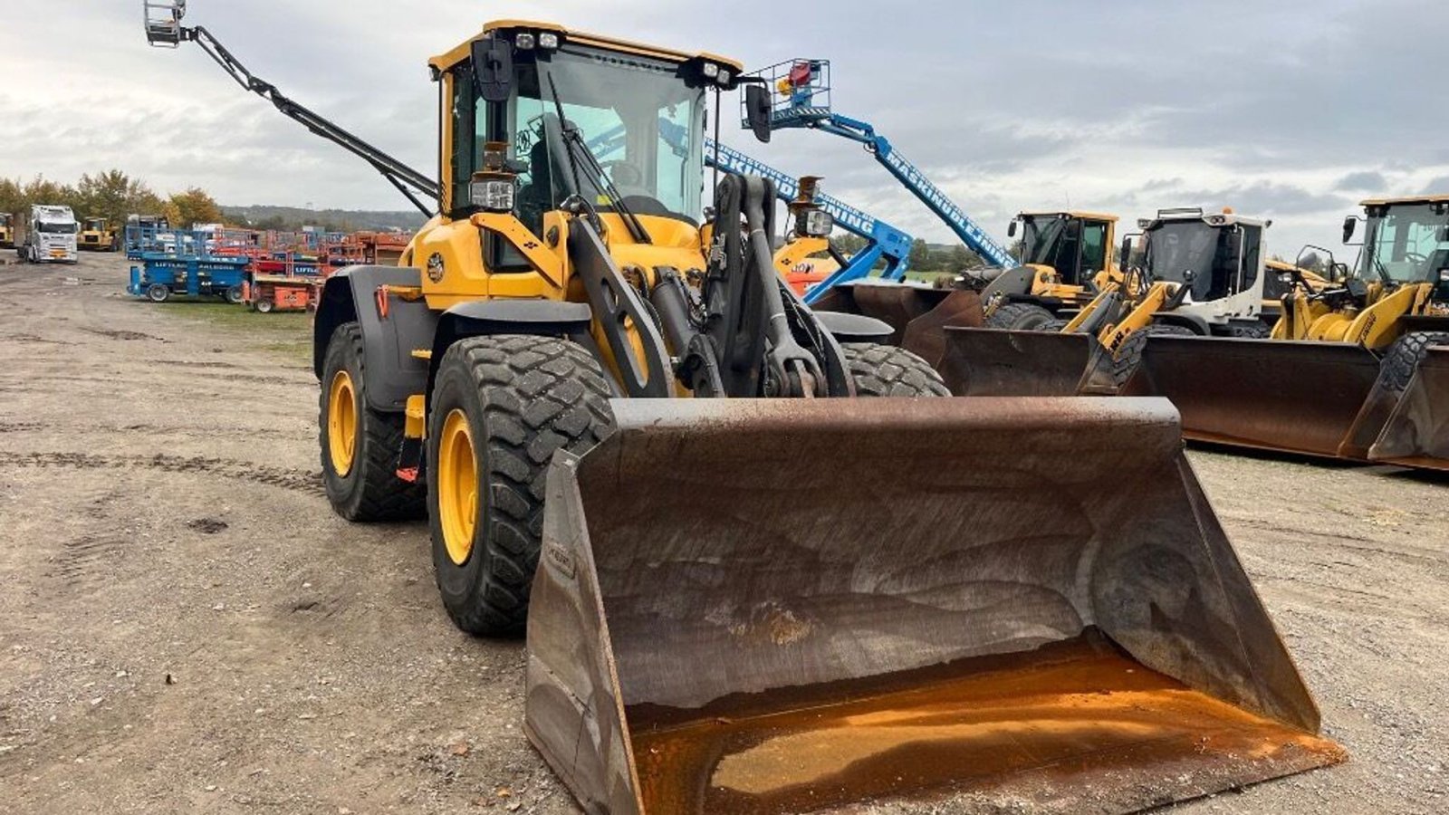 Radlader of the type Volvo L 90 H, Gebrauchtmaschine in Rødovre (Picture 4)