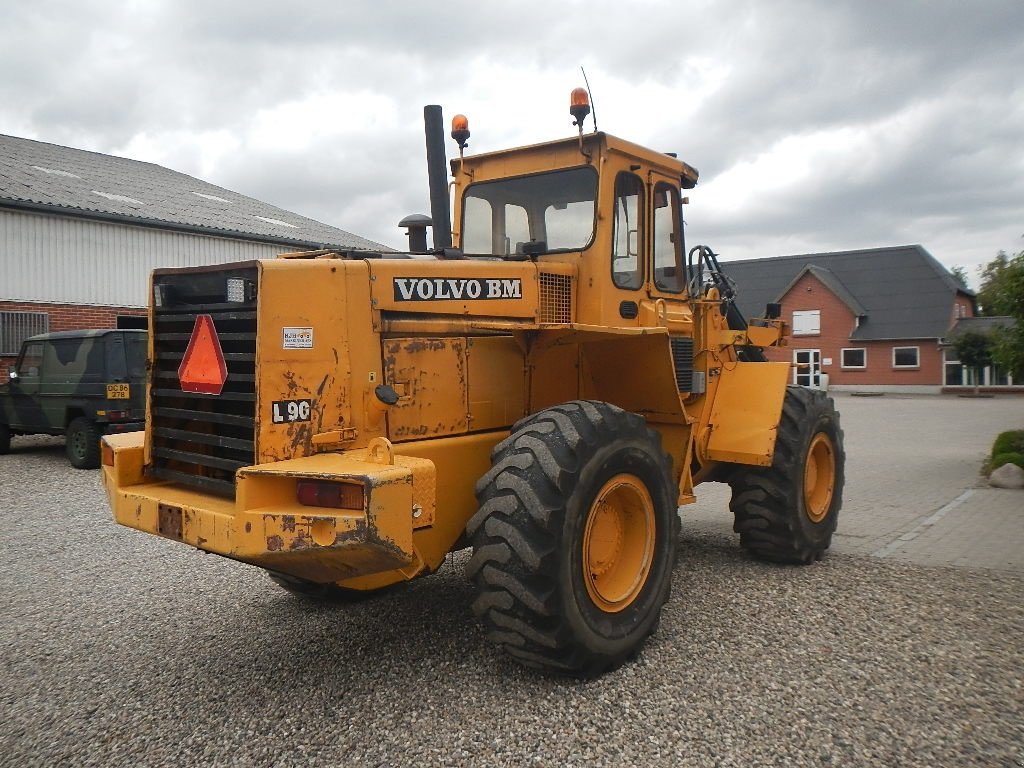 Radlader des Typs Volvo L 90, Gebrauchtmaschine in Aabenraa (Bild 6)