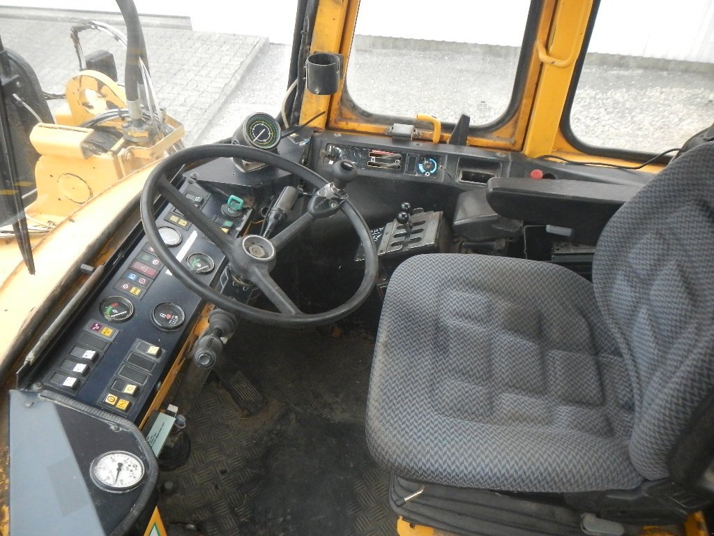 Radlader des Typs Volvo L 90, Gebrauchtmaschine in Aabenraa (Bild 14)