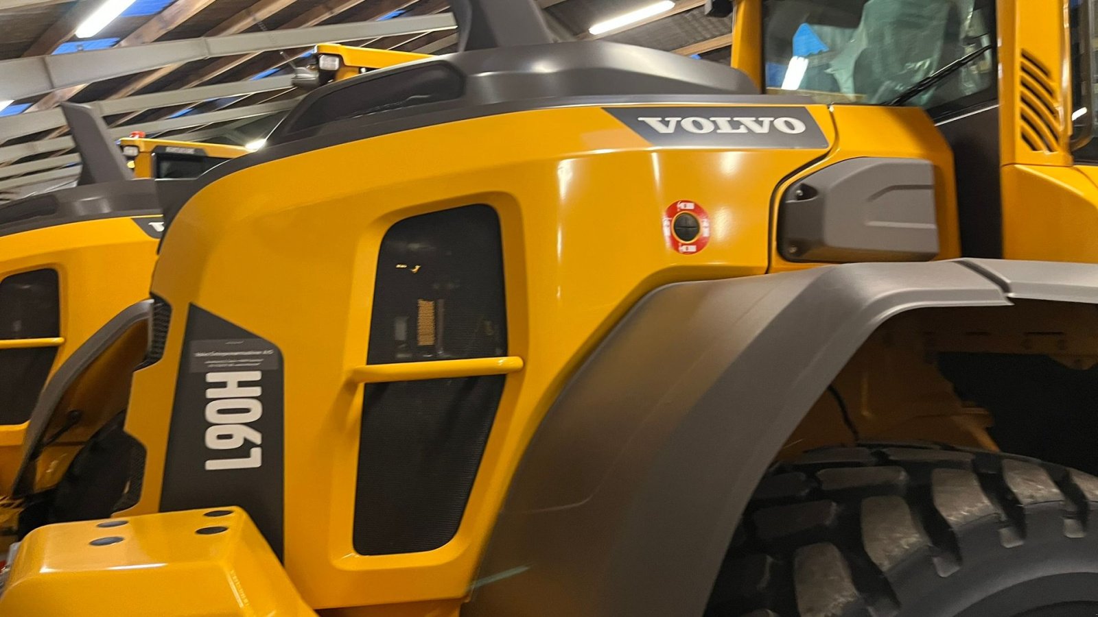 Radlader от тип Volvo L 90H  H2 fabriksny Dansk maskine med masser af udstyr, blan.Co-Pilot & med brede 650/65R25 hjul, Gebrauchtmaschine в Lintrup (Снимка 19)