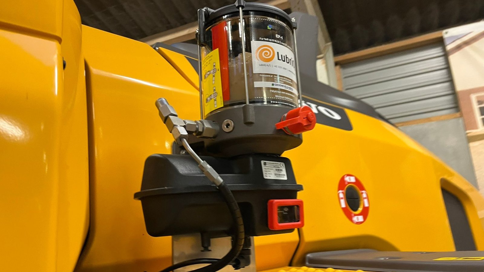 Radlader от тип Volvo L 90H  H2 fabriksny Dansk maskine med masser af udstyr, blan.Co-Pilot & med brede 650/65R25 hjul, Gebrauchtmaschine в Lintrup (Снимка 17)