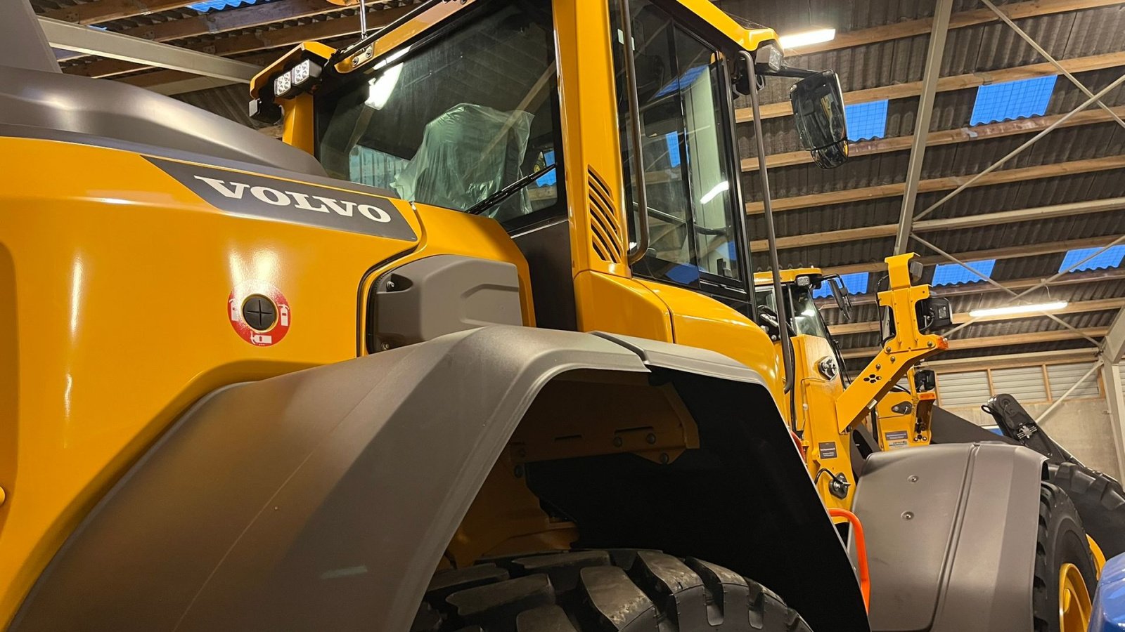 Radlader от тип Volvo L 90H  H2 fabriksny Dansk maskine med masser af udstyr, blan.Co-Pilot & med brede 650/65R25 hjul, Gebrauchtmaschine в Lintrup (Снимка 20)