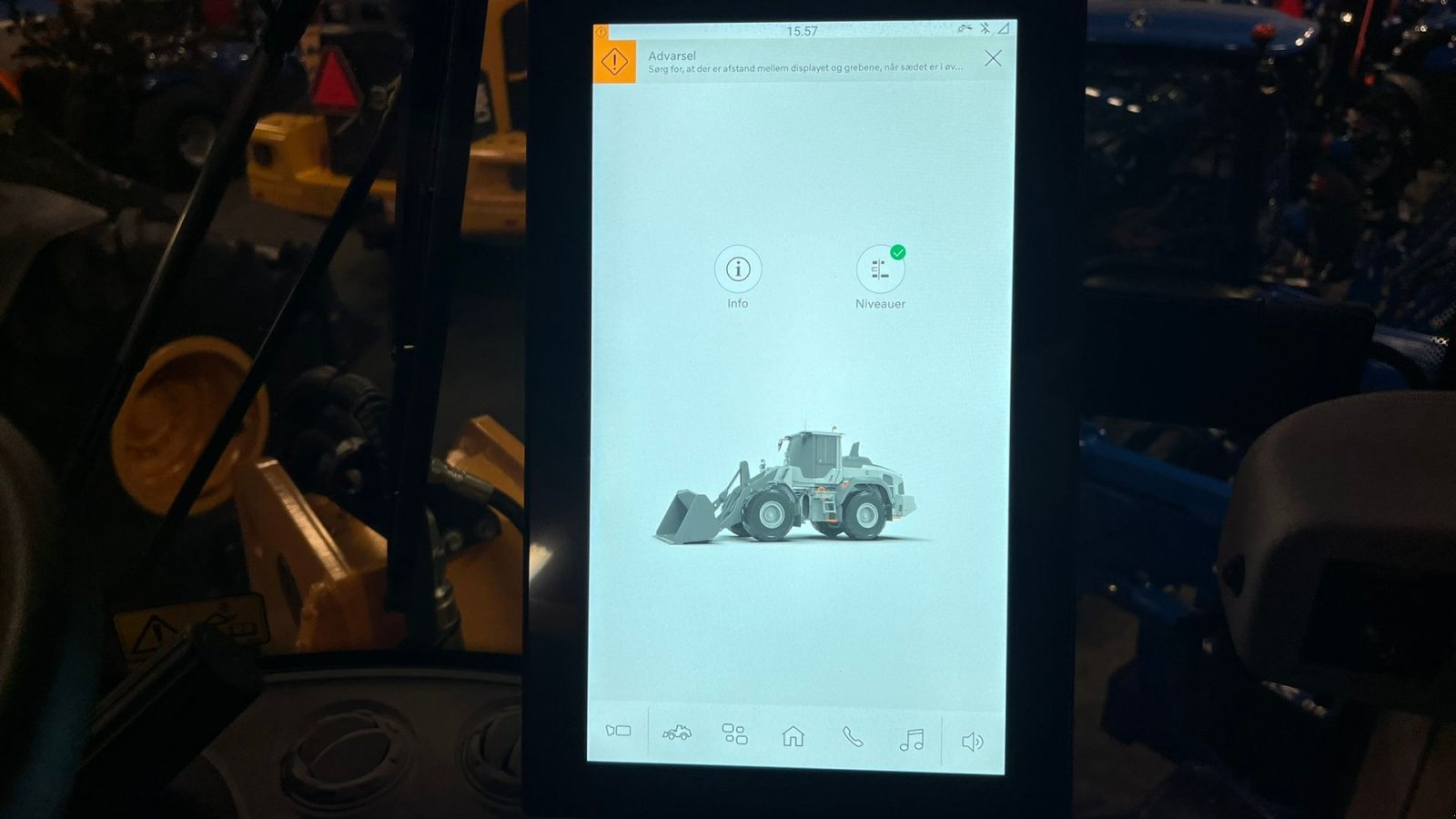 Radlader от тип Volvo L 90H  H2 fabriksny Dansk maskine med masser af udstyr, blan.Co-Pilot & med brede 650/65R25 hjul, Gebrauchtmaschine в Lintrup (Снимка 13)