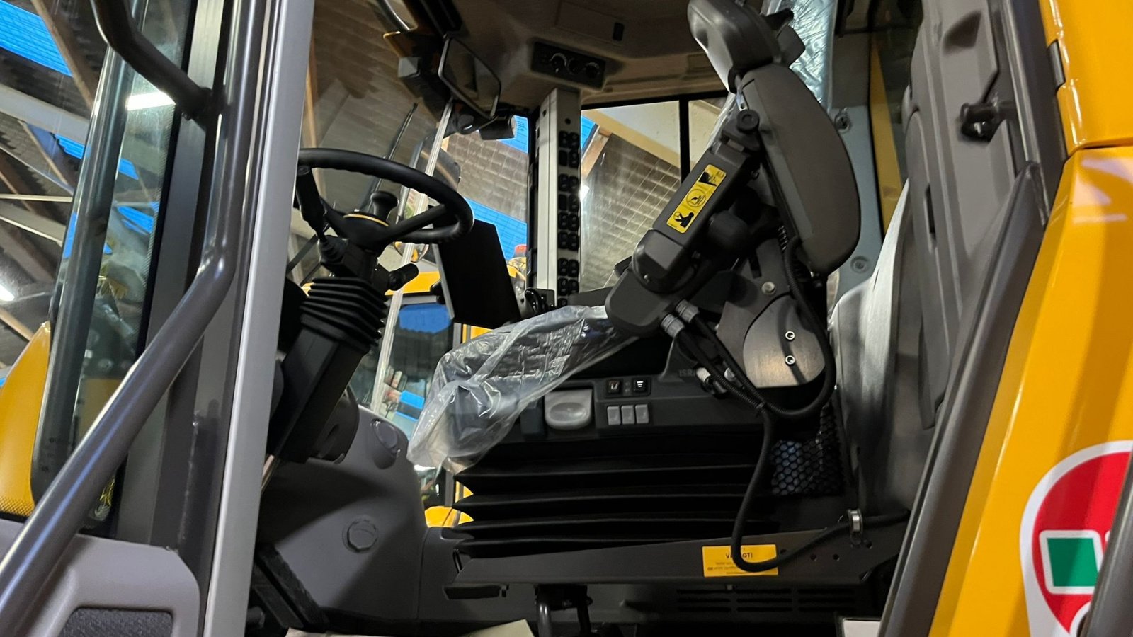 Radlader Türe ait Volvo L 90H  H2 fabriksny Dansk maskine med masser af udstyr, blan.Co-Pilot & med brede 650/65R25 hjul, Gebrauchtmaschine içinde Lintrup (resim 4)