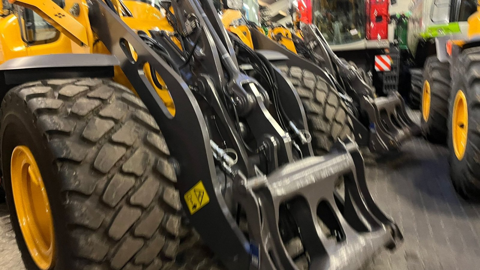 Radlader Türe ait Volvo L 90H  H2 fabriksny Dansk maskine med masser af udstyr, blan.Co-Pilot & med brede 650/65R25 hjul, Gebrauchtmaschine içinde Lintrup (resim 23)