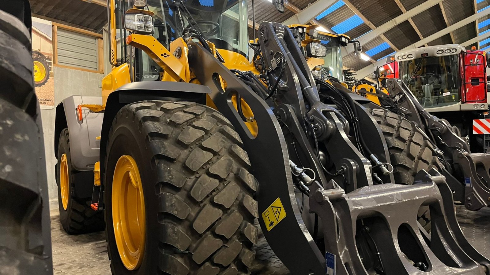 Radlader Türe ait Volvo L 90H  H2 fabriksny Dansk maskine med masser af udstyr, blan.Co-Pilot & med brede 650/65R25 hjul, Gebrauchtmaschine içinde Lintrup (resim 3)