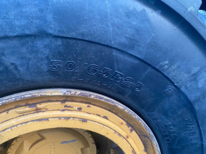 Radlader des Typs Volvo L120, Gebrauchtmaschine in Hemmet (Bild 3)