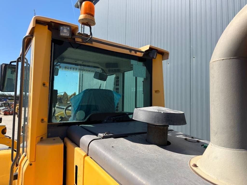 Radlader типа Volvo L120F, Gebrauchtmaschine в Venlo (Фотография 8)