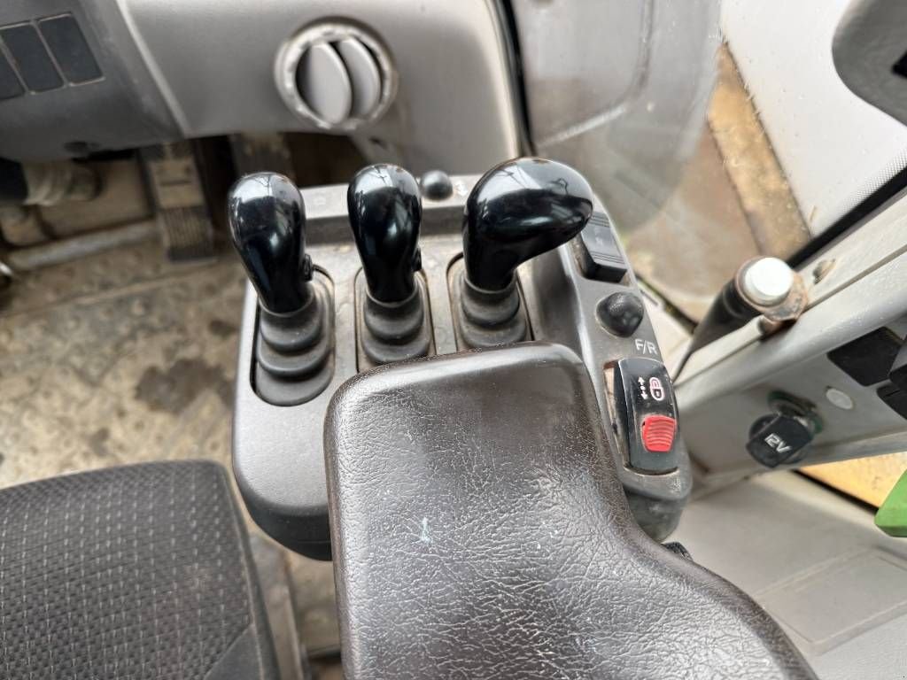 Radlader от тип Volvo L120H - 3rd Function / Weight System, Gebrauchtmaschine в Veldhoven (Снимка 11)