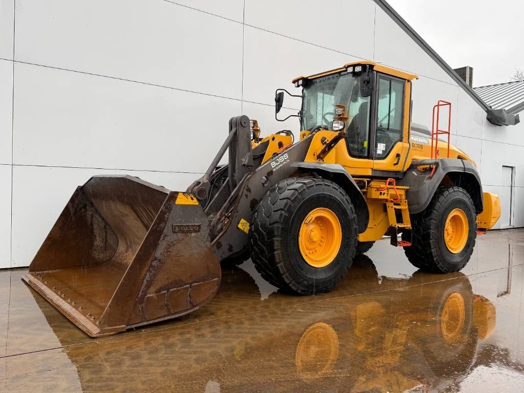 Radlader от тип Volvo L120H - 3rd Function / Weight System, Gebrauchtmaschine в Veldhoven (Снимка 2)