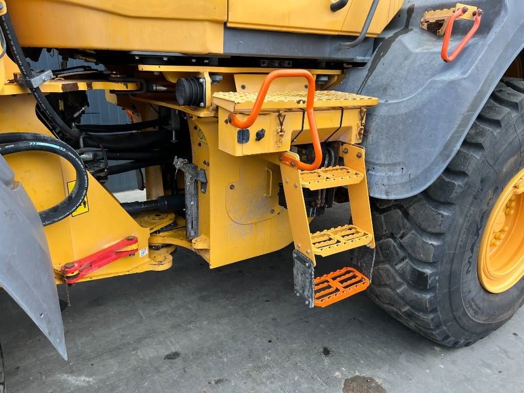 Radlader del tipo Volvo L120H, Gebrauchtmaschine en Venlo (Imagen 11)