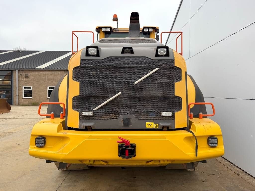 Radlader Türe ait Volvo L150H - Weight System / Backup Camera, Gebrauchtmaschine içinde Veldhoven (resim 4)