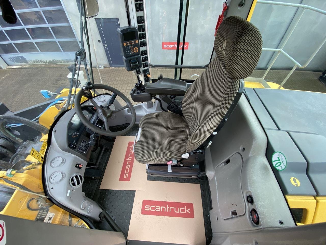 Radlader of the type Volvo L220G, Gebrauchtmaschine in Skive (Picture 3)