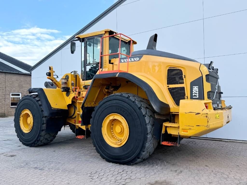 Radlader typu Volvo L220H - German Machine / 3rd Function, Gebrauchtmaschine v Veldhoven (Obrázek 3)