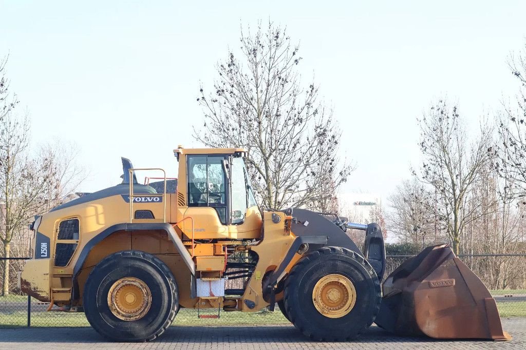 Radlader du type Volvo L250H L 250 H BSS CDC BUCKET WEIGHT SYSTEM, Gebrauchtmaschine en Marknesse (Photo 4)