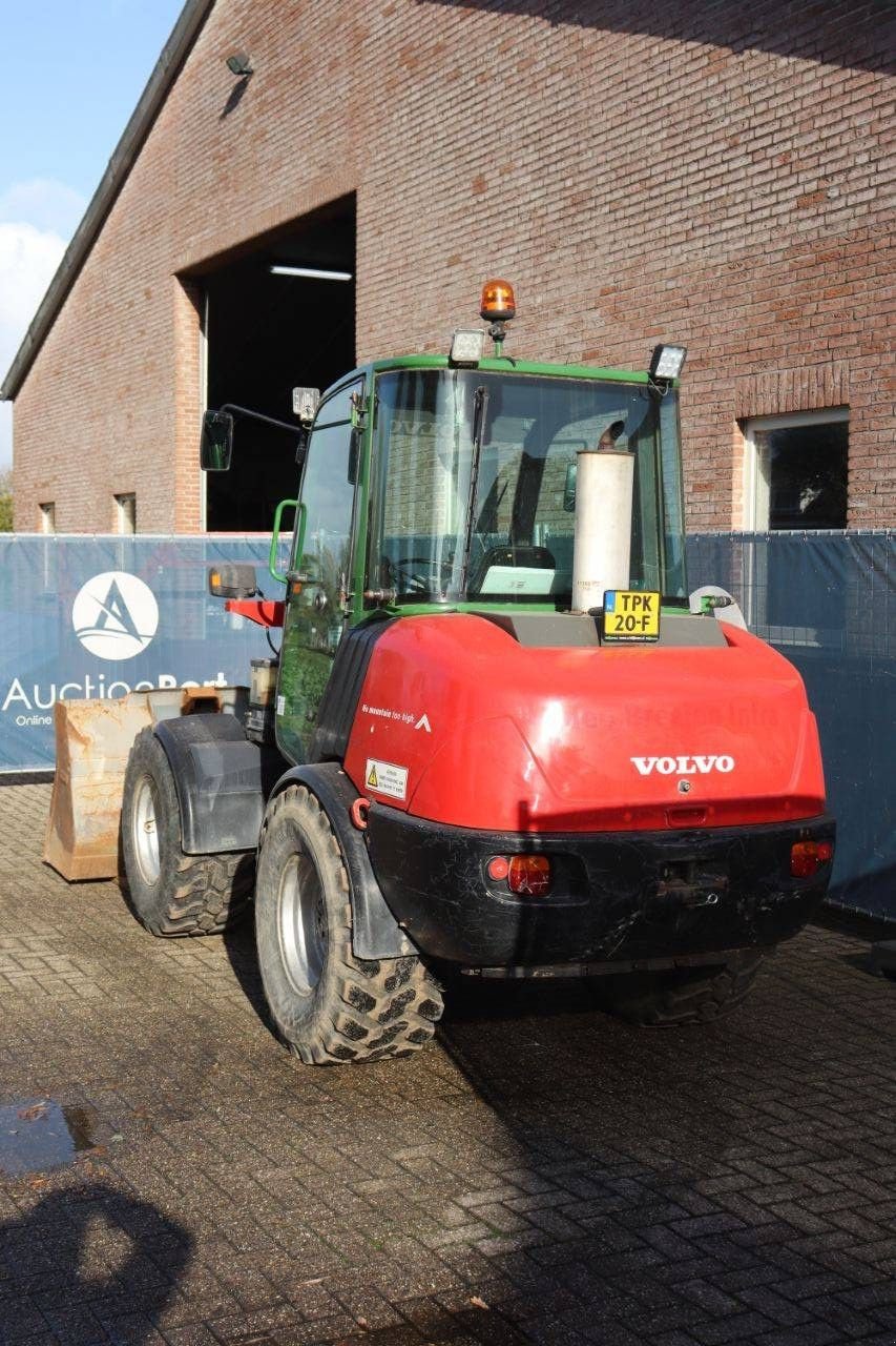 Radlader του τύπου Volvo L25B-P, Gebrauchtmaschine σε Antwerpen (Φωτογραφία 4)