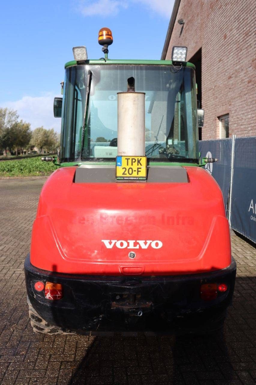 Radlader del tipo Volvo L25B-P, Gebrauchtmaschine In Antwerpen (Immagine 5)