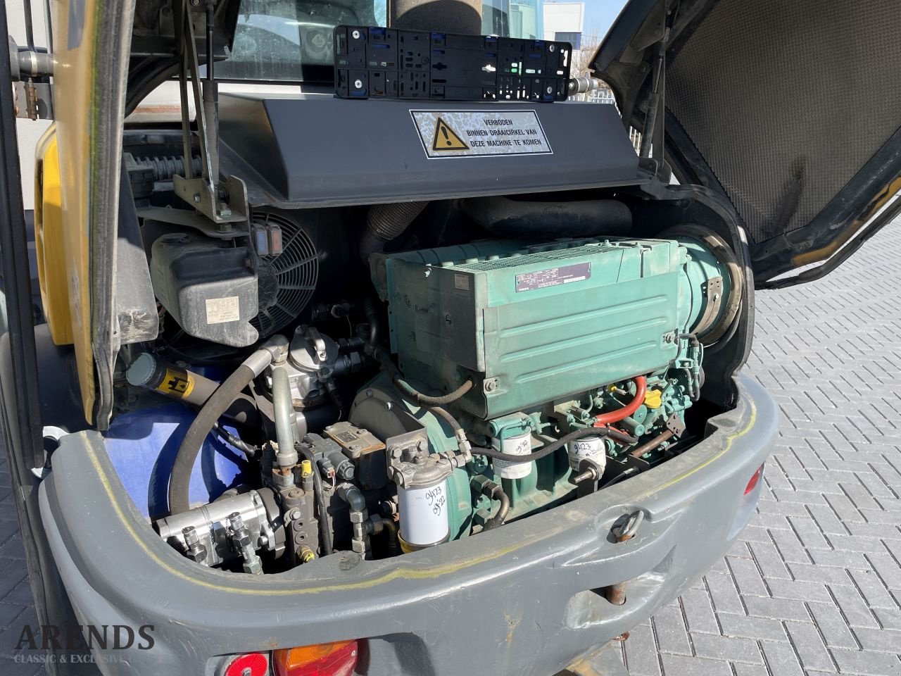 Radlader des Typs Volvo L25F-P, Gebrauchtmaschine in Krimpen aan de Lek (Bild 8)