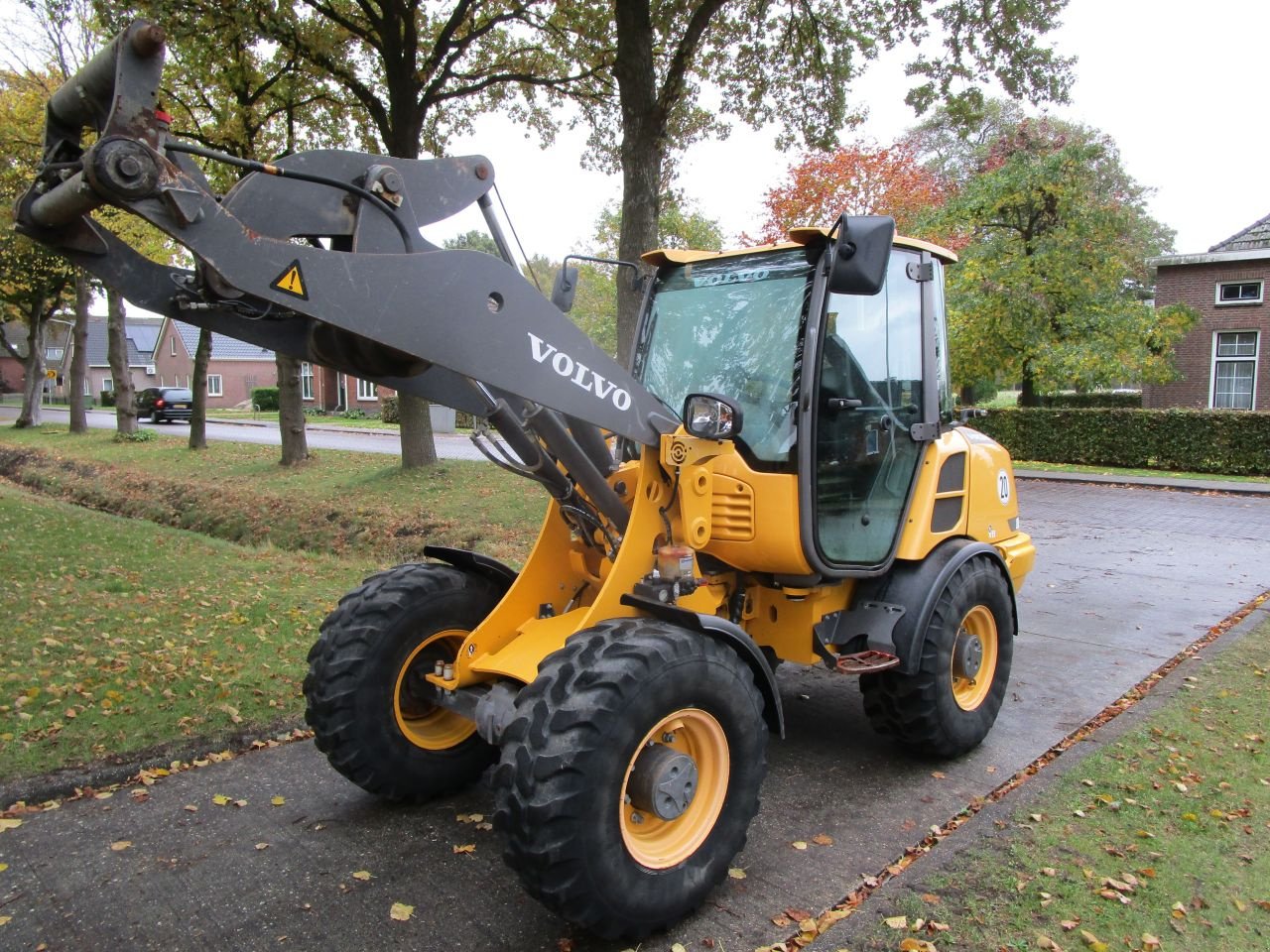 Radlader typu Volvo l28f, Gebrauchtmaschine v Nieuw-Weerdinge (Obrázek 9)