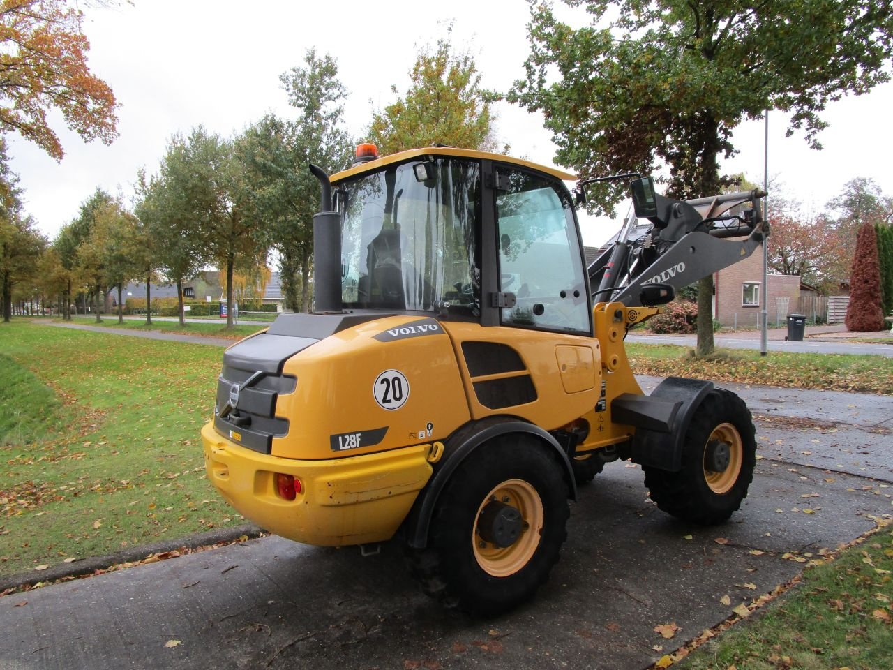 Radlader typu Volvo l28f, Gebrauchtmaschine v Nieuw-Weerdinge (Obrázek 3)