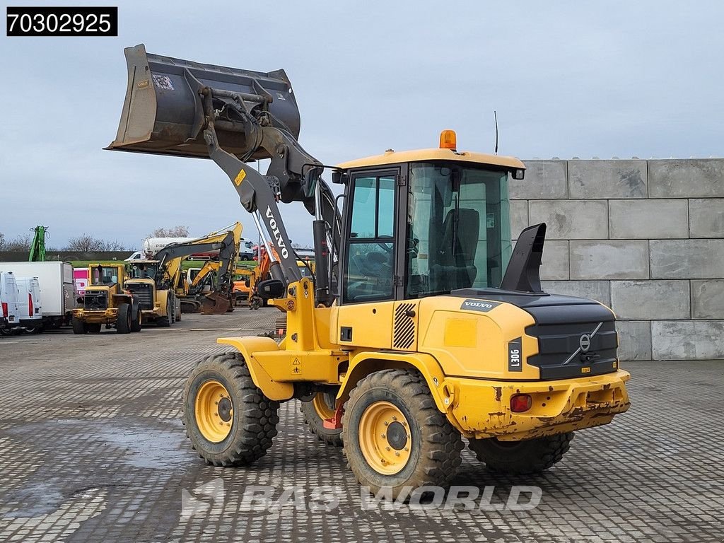 Radlader typu Volvo L30 G, Gebrauchtmaschine v Veghel (Obrázek 5)