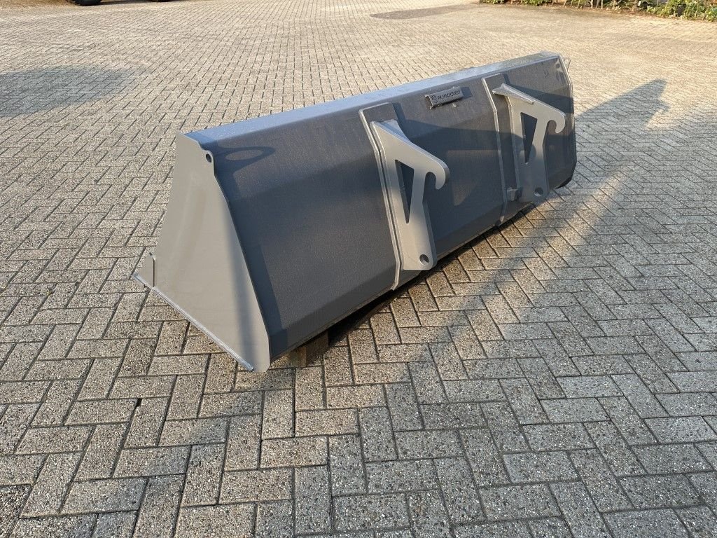 Radlader of the type Volvo L30-L35, Neumaschine in Oirschot (Picture 4)