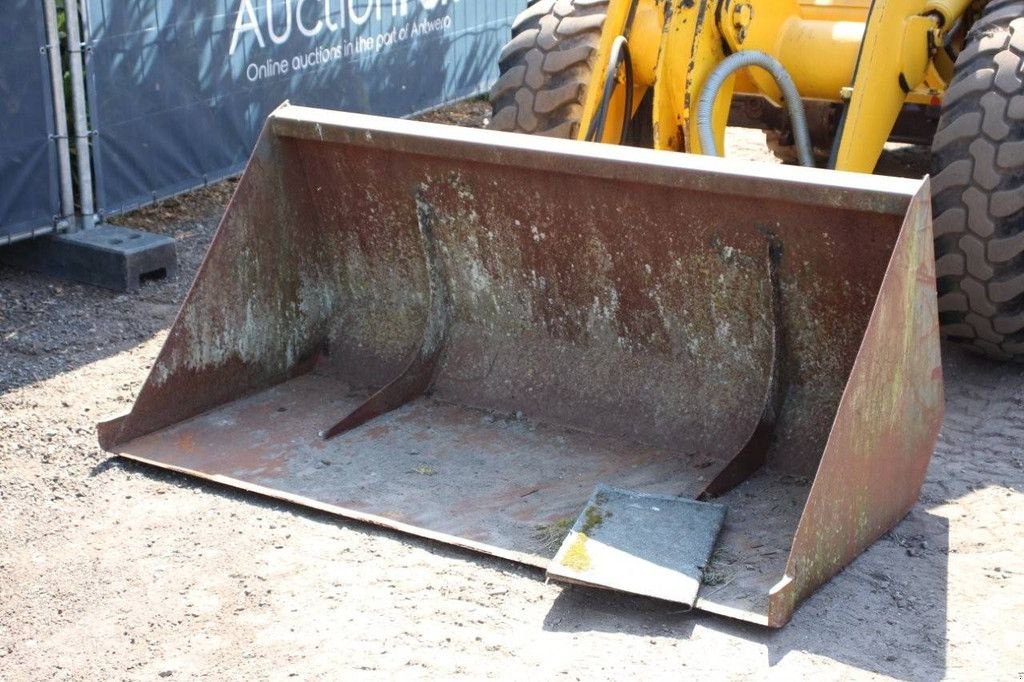 Radlader от тип Volvo L30B-Z/X, Gebrauchtmaschine в Antwerpen (Снимка 10)