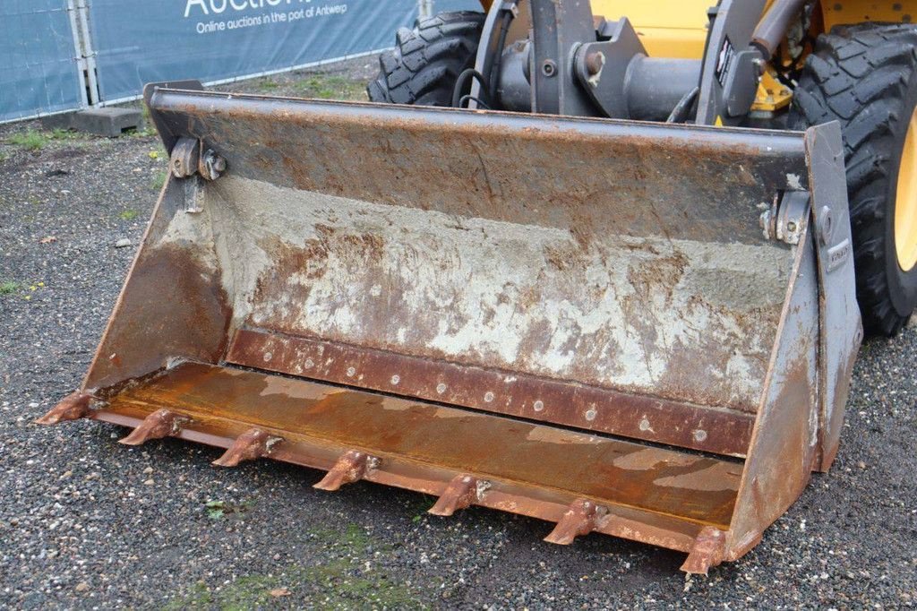 Radlader van het type Volvo L30G, Gebrauchtmaschine in Antwerpen (Foto 11)