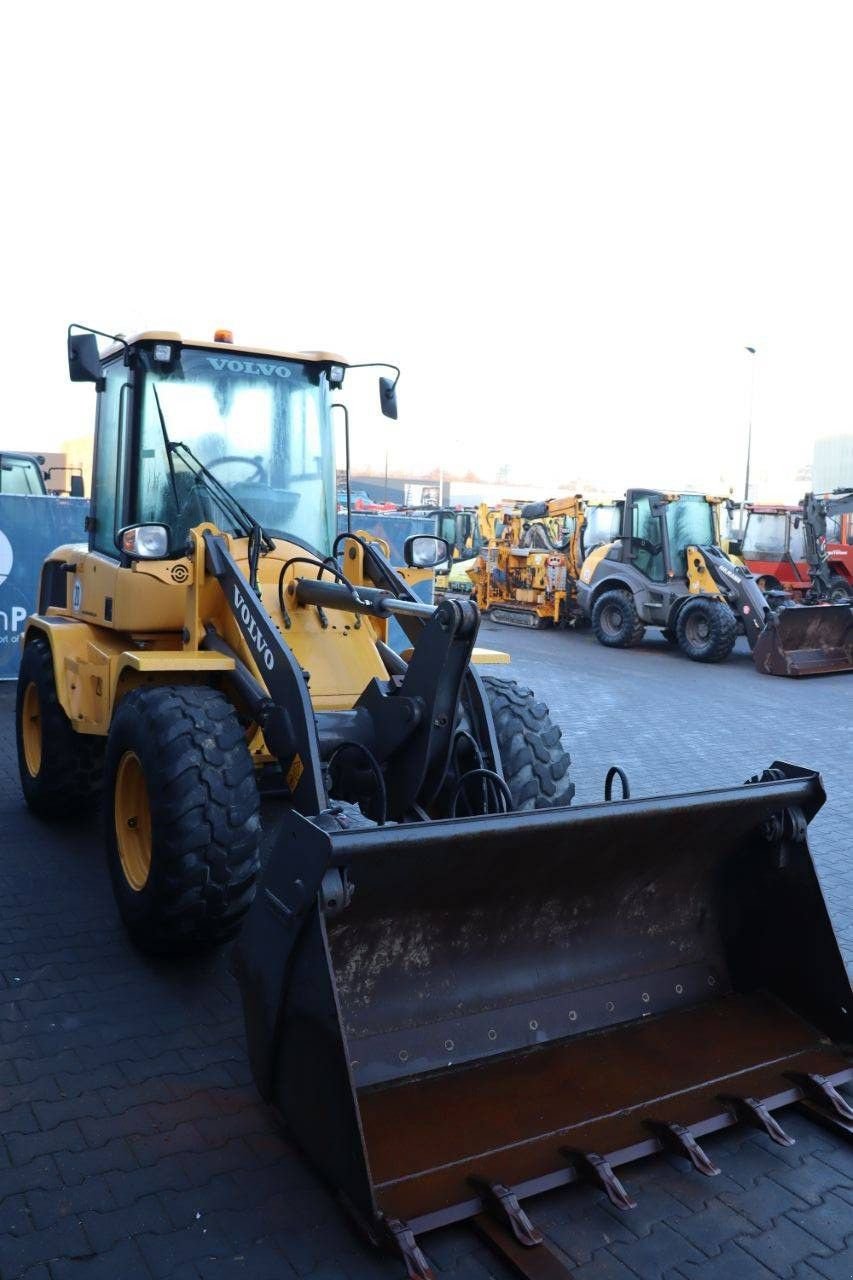 Radlader typu Volvo L30G, Gebrauchtmaschine w Antwerpen (Zdjęcie 8)