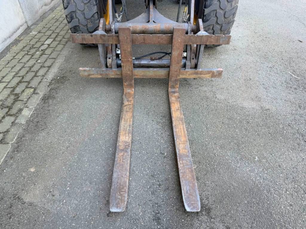 Radlader van het type Volvo L30G, Gebrauchtmaschine in Venlo (Foto 9)