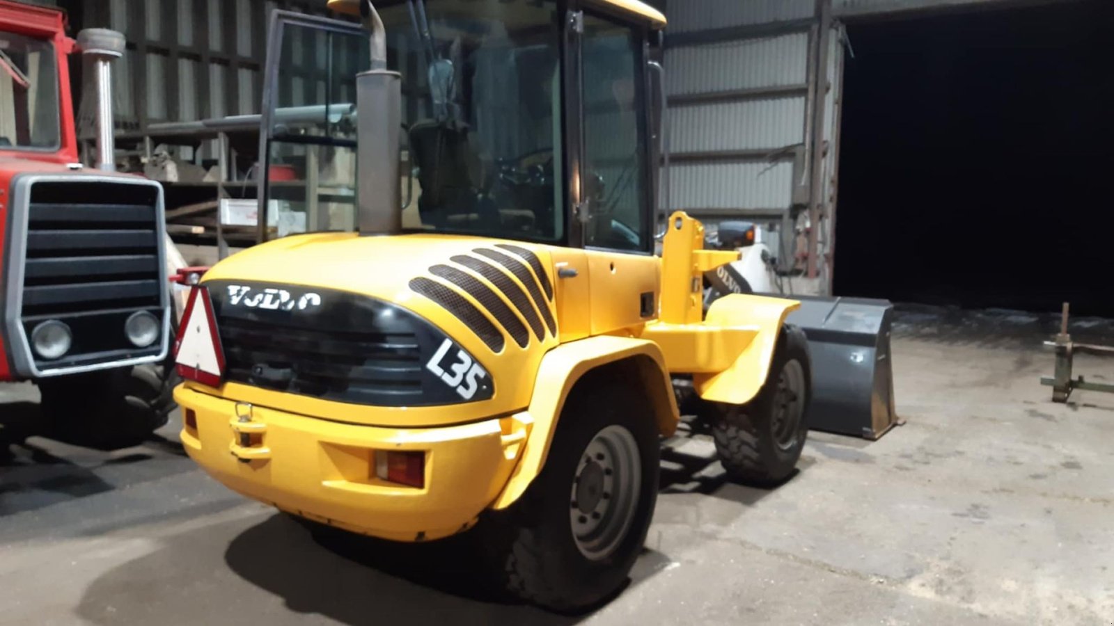 Radlader des Typs Volvo L35, Gebrauchtmaschine in Toftlund (Bild 4)