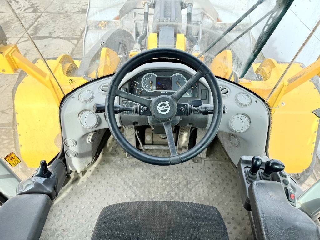 Radlader typu Volvo L350H - Dutch Machine / CDC Steering, Gebrauchtmaschine v Veldhoven (Obrázek 9)