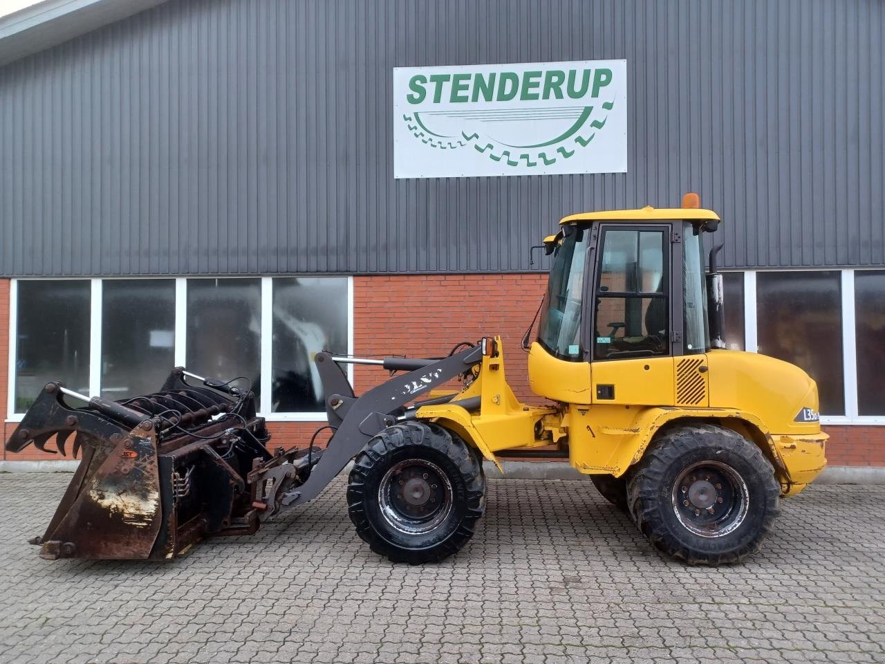 Radlader of the type Volvo L35B, Gebrauchtmaschine in Rødding (Picture 1)