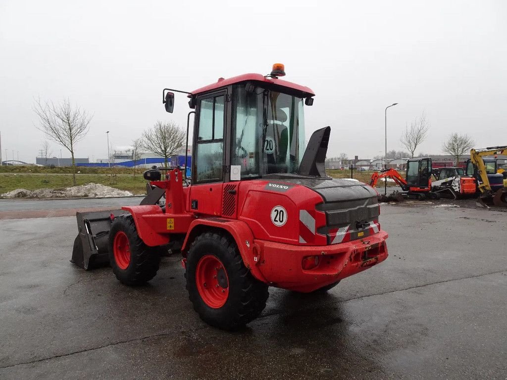 Radlader typu Volvo L35G, Gebrauchtmaschine v Zutphen (Obrázek 3)