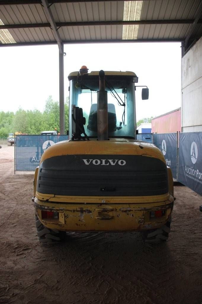 Radlader del tipo Volvo L45B-TP, Gebrauchtmaschine In Antwerpen (Immagine 4)