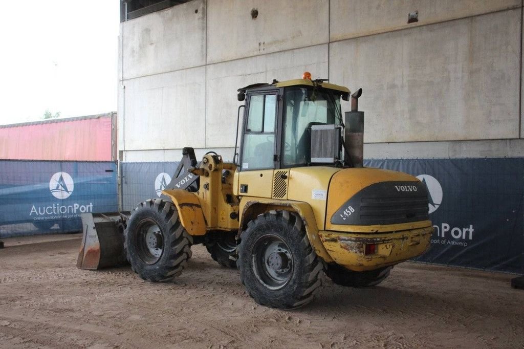 Radlader del tipo Volvo L45B-TP, Gebrauchtmaschine In Antwerpen (Immagine 3)