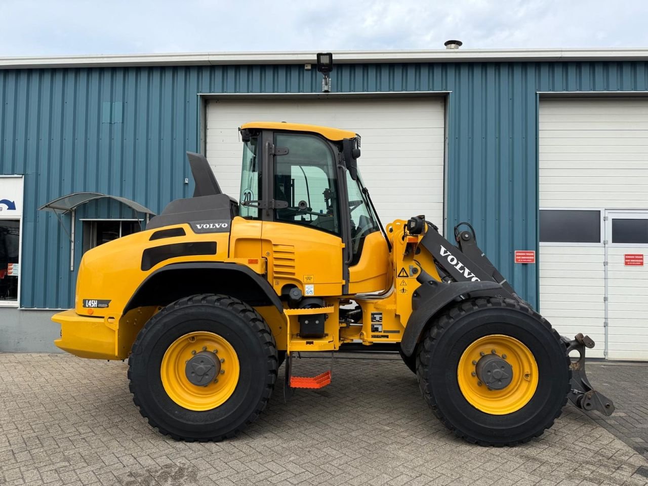 Radlader of the type Volvo L45H, Gebrauchtmaschine in Oirschot (Picture 7)