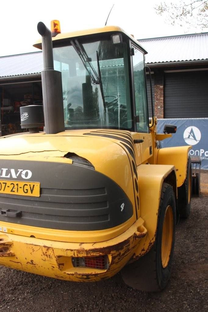 Radlader of the type Volvo L45TP, Gebrauchtmaschine in Antwerpen (Picture 5)