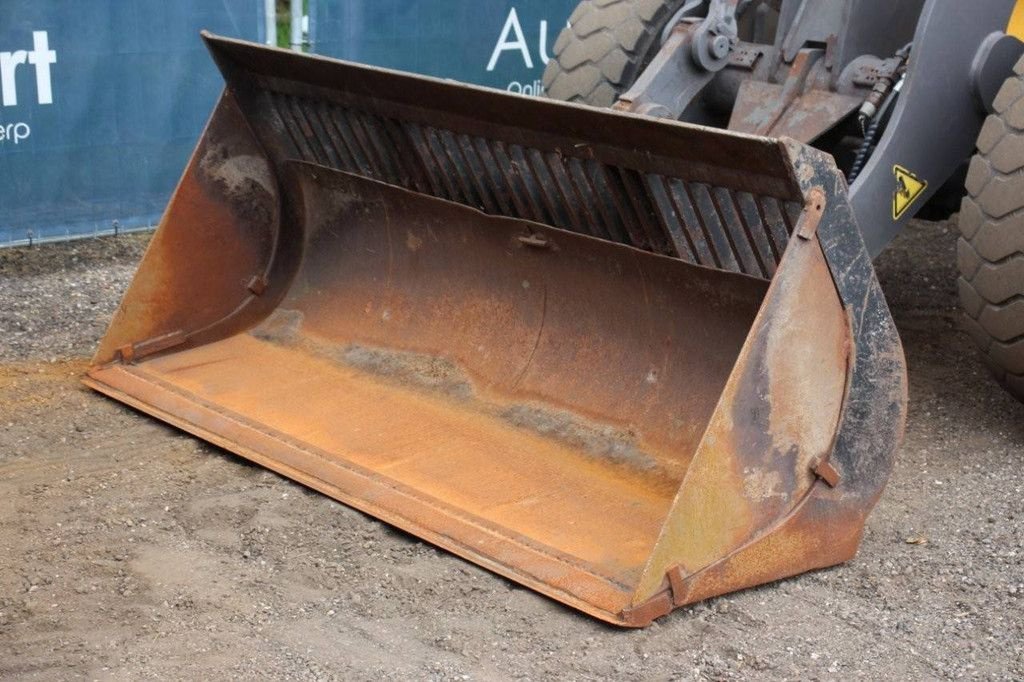 Radlader of the type Volvo L45TP, Gebrauchtmaschine in Antwerpen (Picture 10)