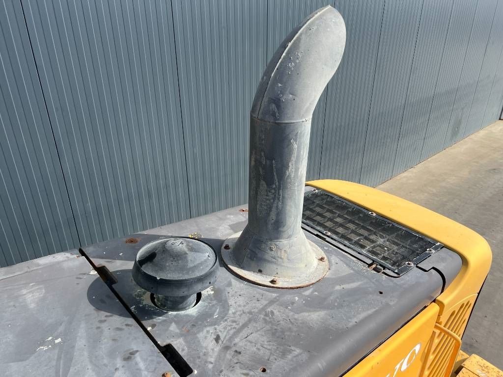 Radlader des Typs Volvo L60E, Gebrauchtmaschine in Venlo (Bild 5)