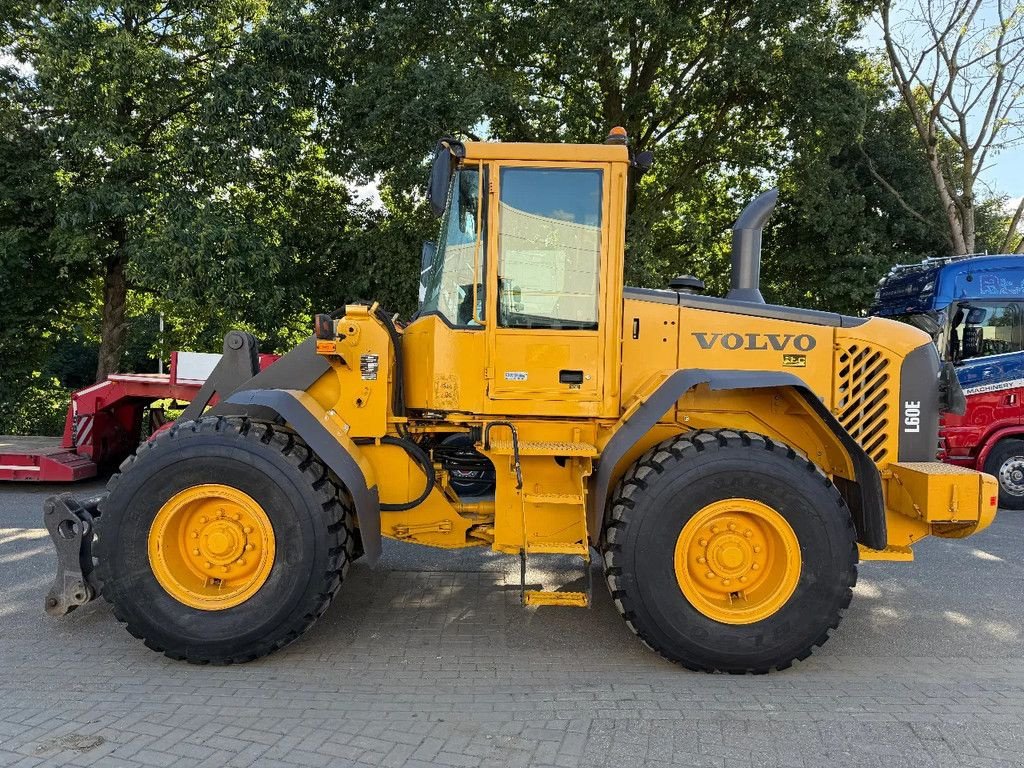 Radlader typu Volvo L60E, Gebrauchtmaschine v Doetinchem (Obrázek 2)