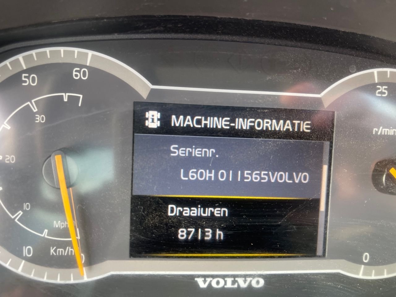 Radlader des Typs Volvo L60H, Gebrauchtmaschine in Holten (Bild 7)