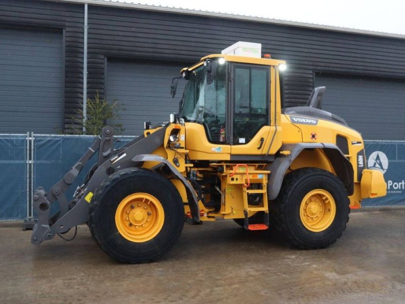 Radlader от тип Volvo L60H, Gebrauchtmaschine в Antwerpen (Снимка 1)