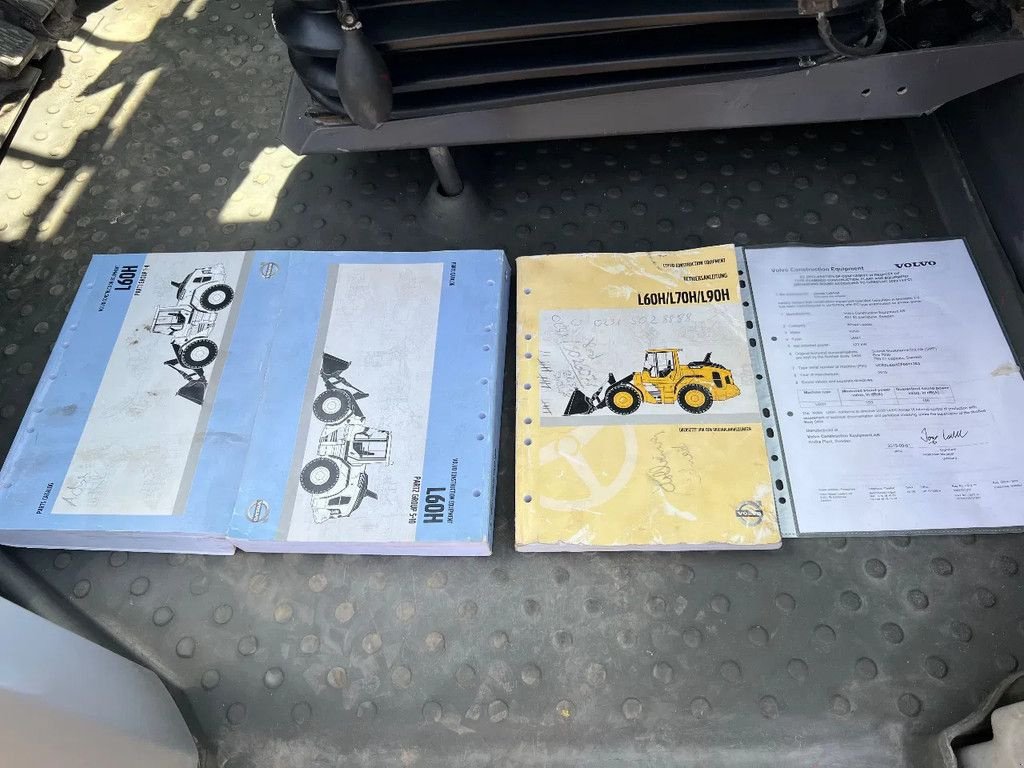 Radlader des Typs Volvo L60H, Gebrauchtmaschine in Doetinchem (Bild 8)