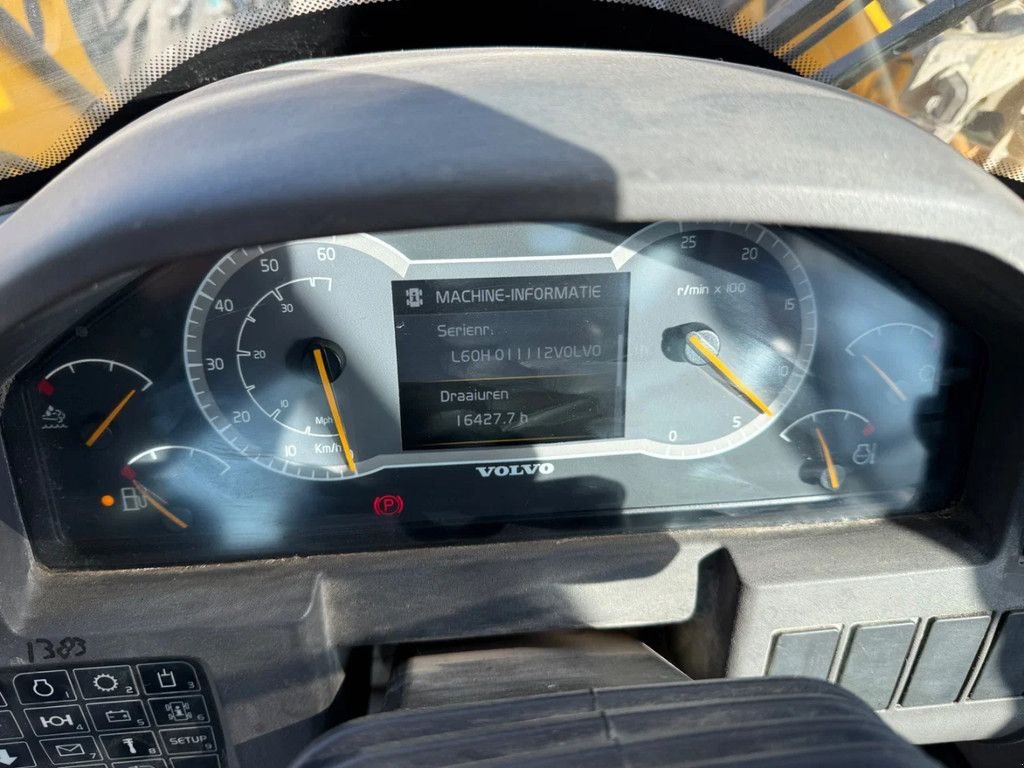Radlader a típus Volvo L60H, Gebrauchtmaschine ekkor: Doetinchem (Kép 11)