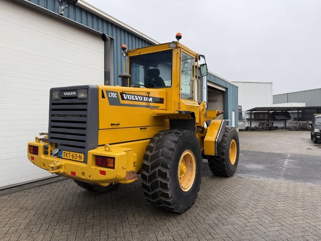 Radlader Türe ait Volvo L70C, Gebrauchtmaschine içinde Oirschot (resim 8)